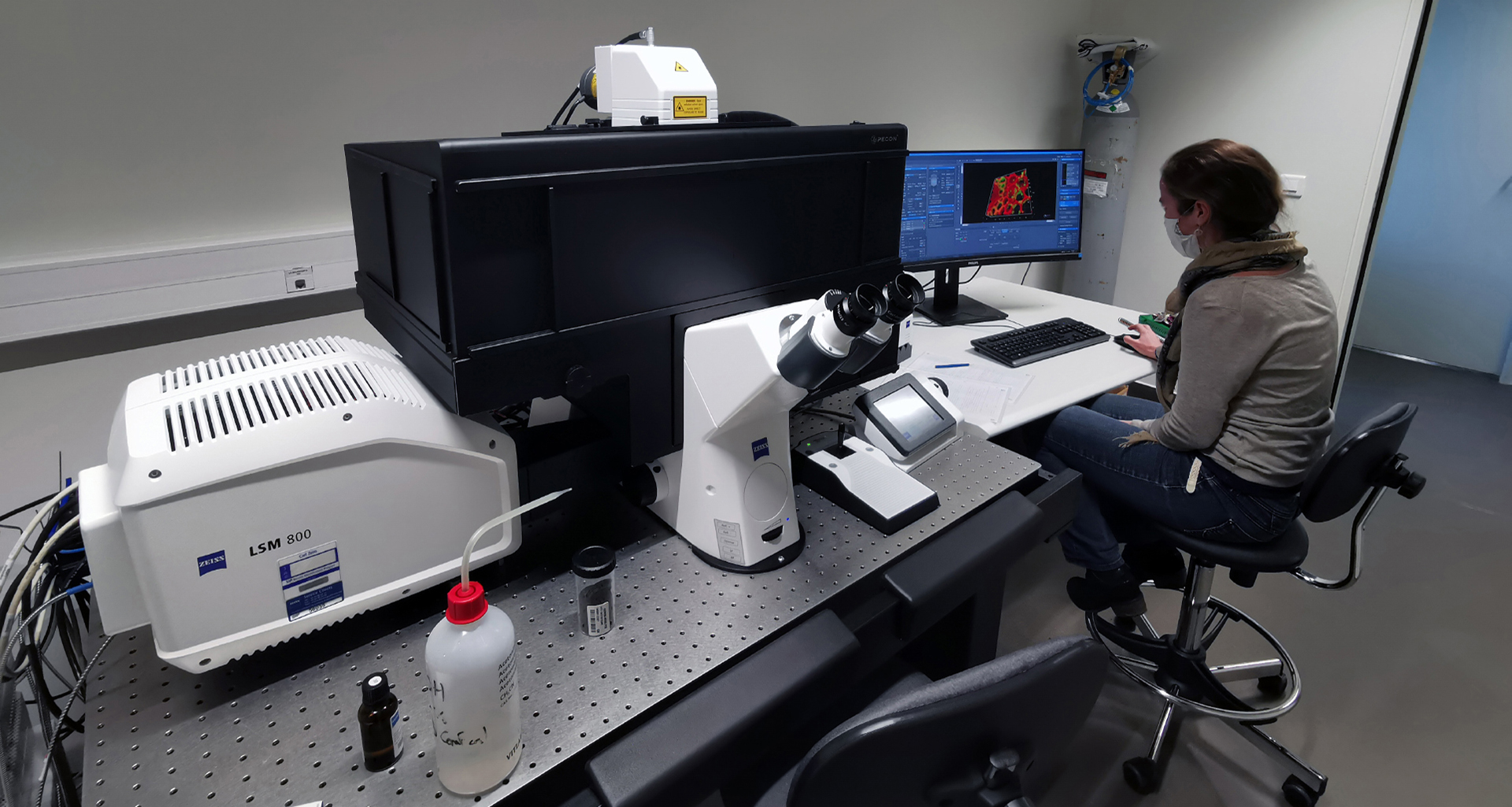 Microscopie confocale (Mono et multiphoton, spinning-disk, résolution améliorée de type AiryScan)